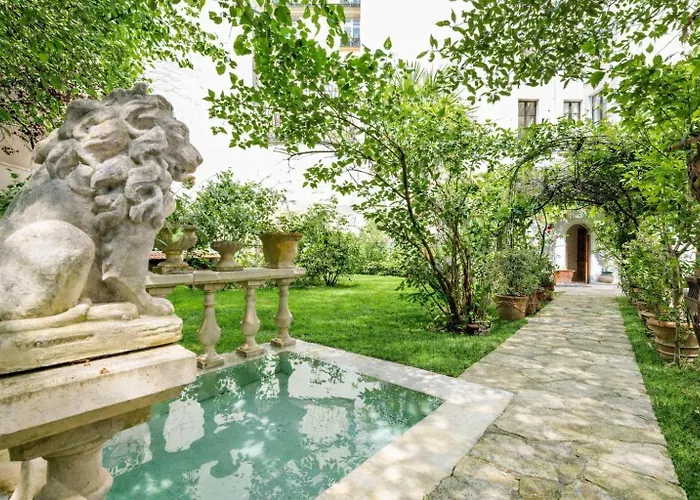 Hotel De Nesle Parigi